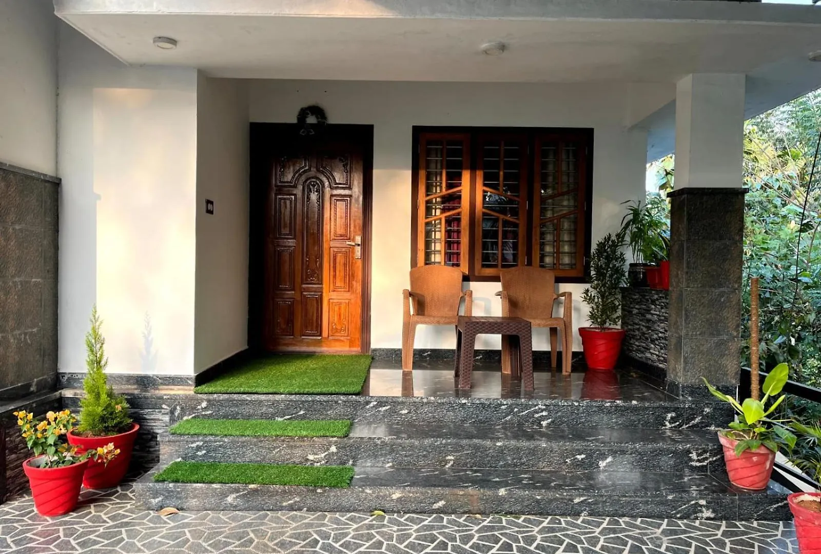 Evaa Homes Anachal Homestay