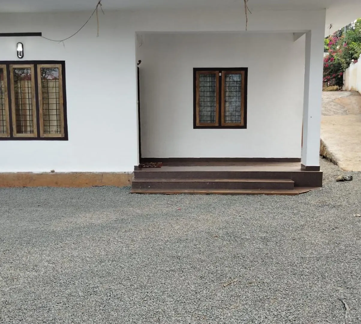 Evaa Homes Anachal Homestay